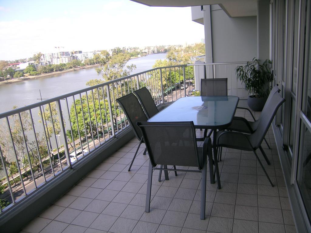 Fairthorpe Apartments Брисбен Экстерьер фото